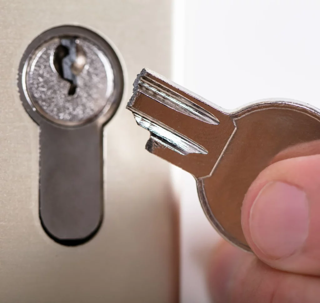 Broken Key Extraction